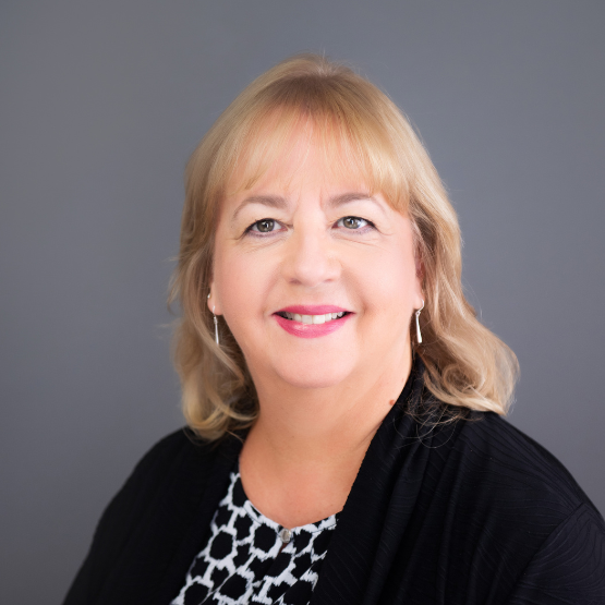 Elaine Crabtree headshot
